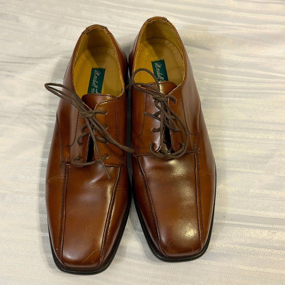 Marshall Fields shoes men sz 8M